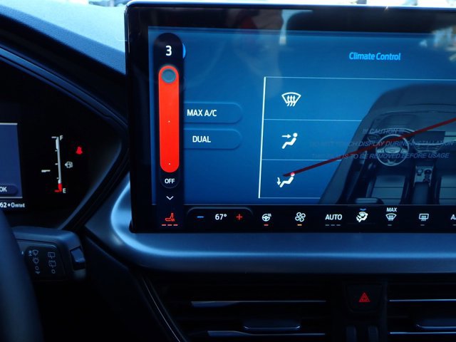 New 2026 Ford Escape SE w/ Class II Trailer Tow Package image 20