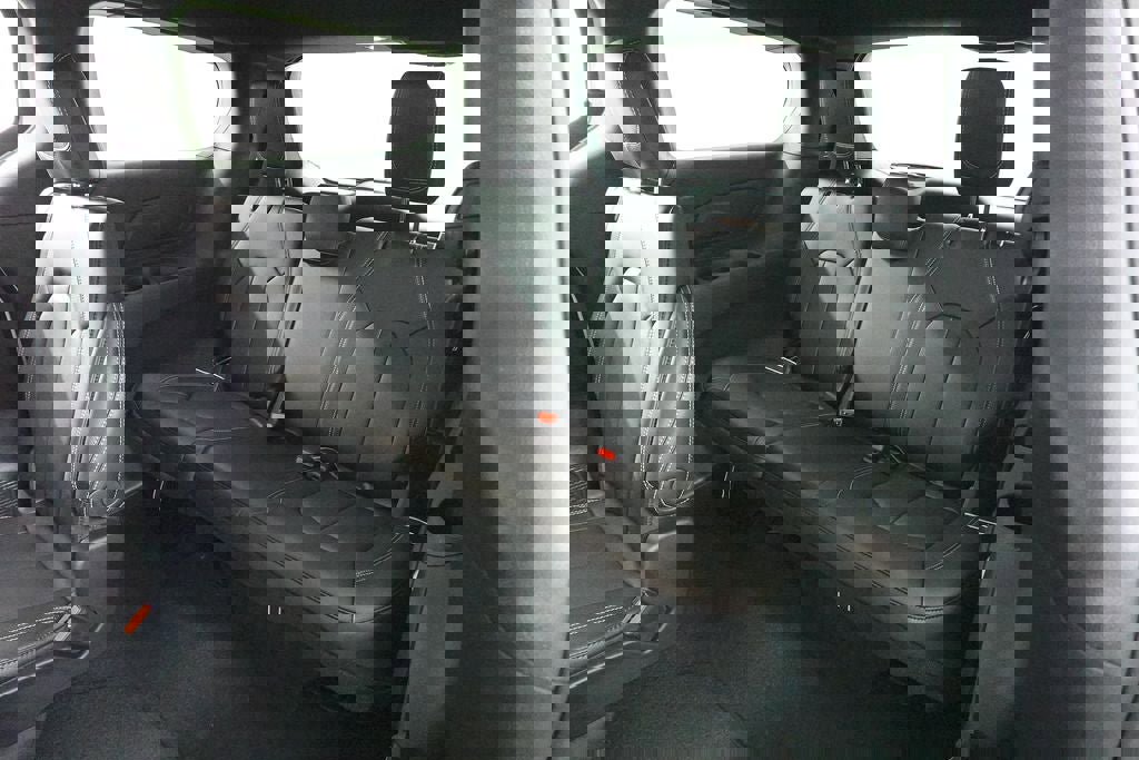 New 2026 Chrysler Pacifica Select w/ S Appearance Package image 26