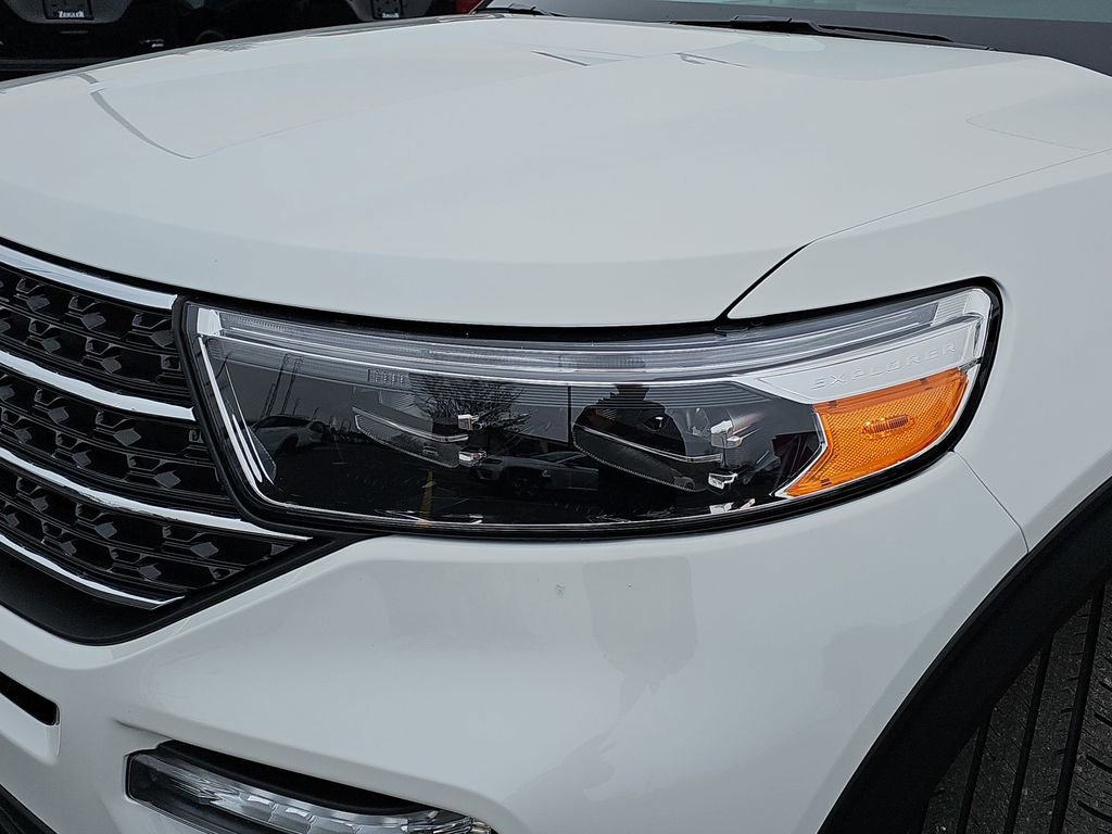 Used 2022 Ford Explorer XLT w/ Equipment Group 202A image 31