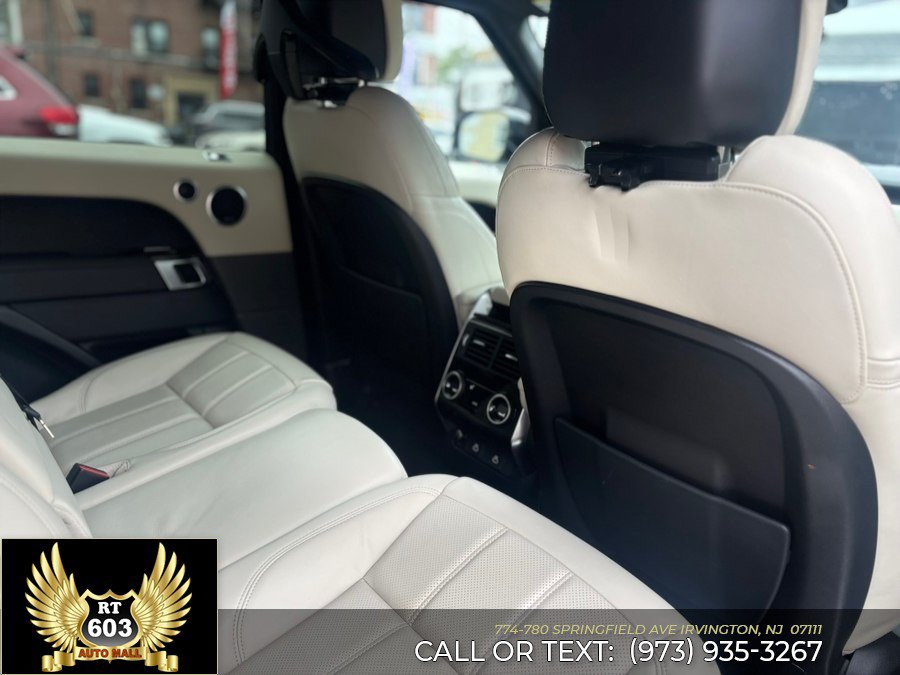 Used 2022 Land Rover Range Rover Sport HSE Silver Edition AWD/4WD image 11