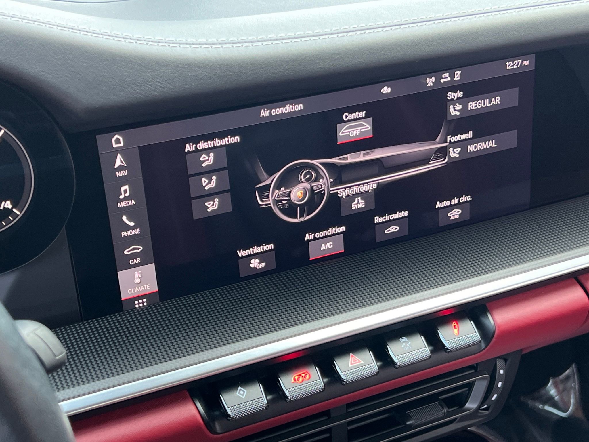 Used 2020 Porsche 911 Carrera S image 25