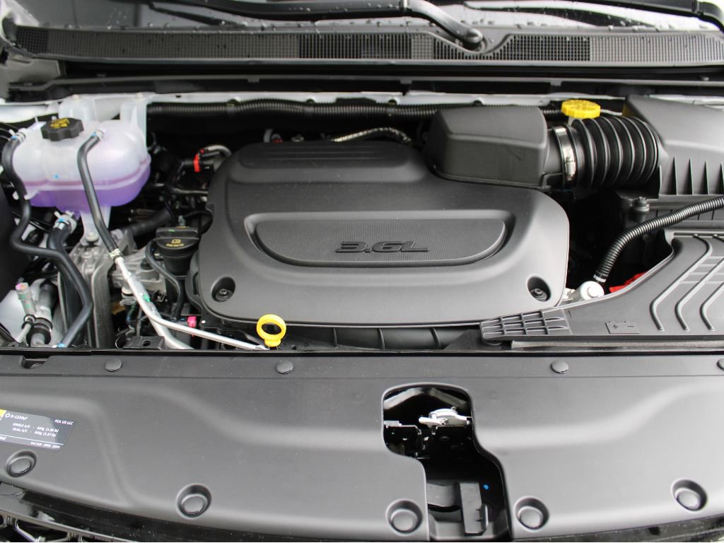 New 2026 Chrysler Pacifica Select image 40