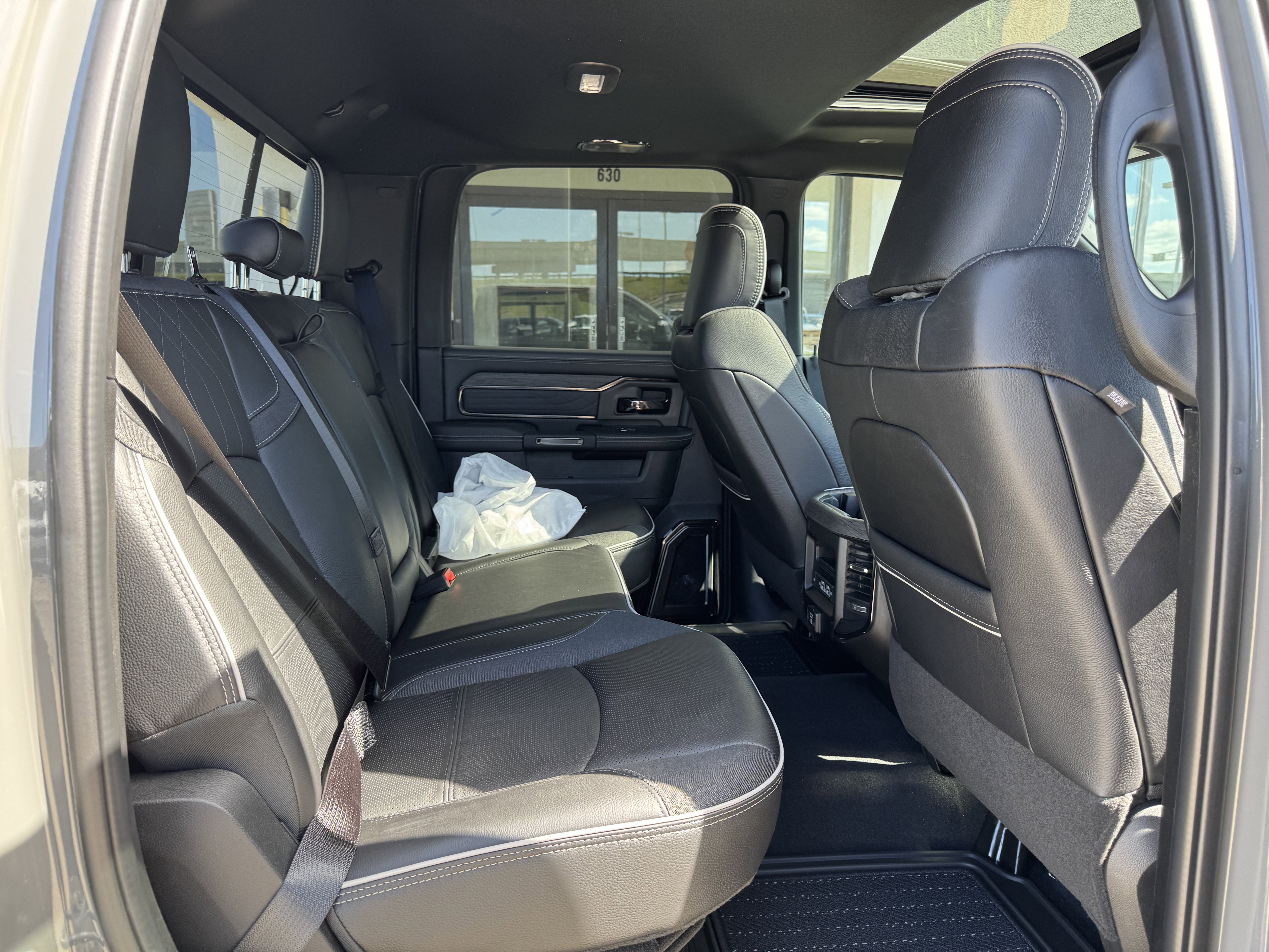 New 2026 RAM 2500 Limited image 29