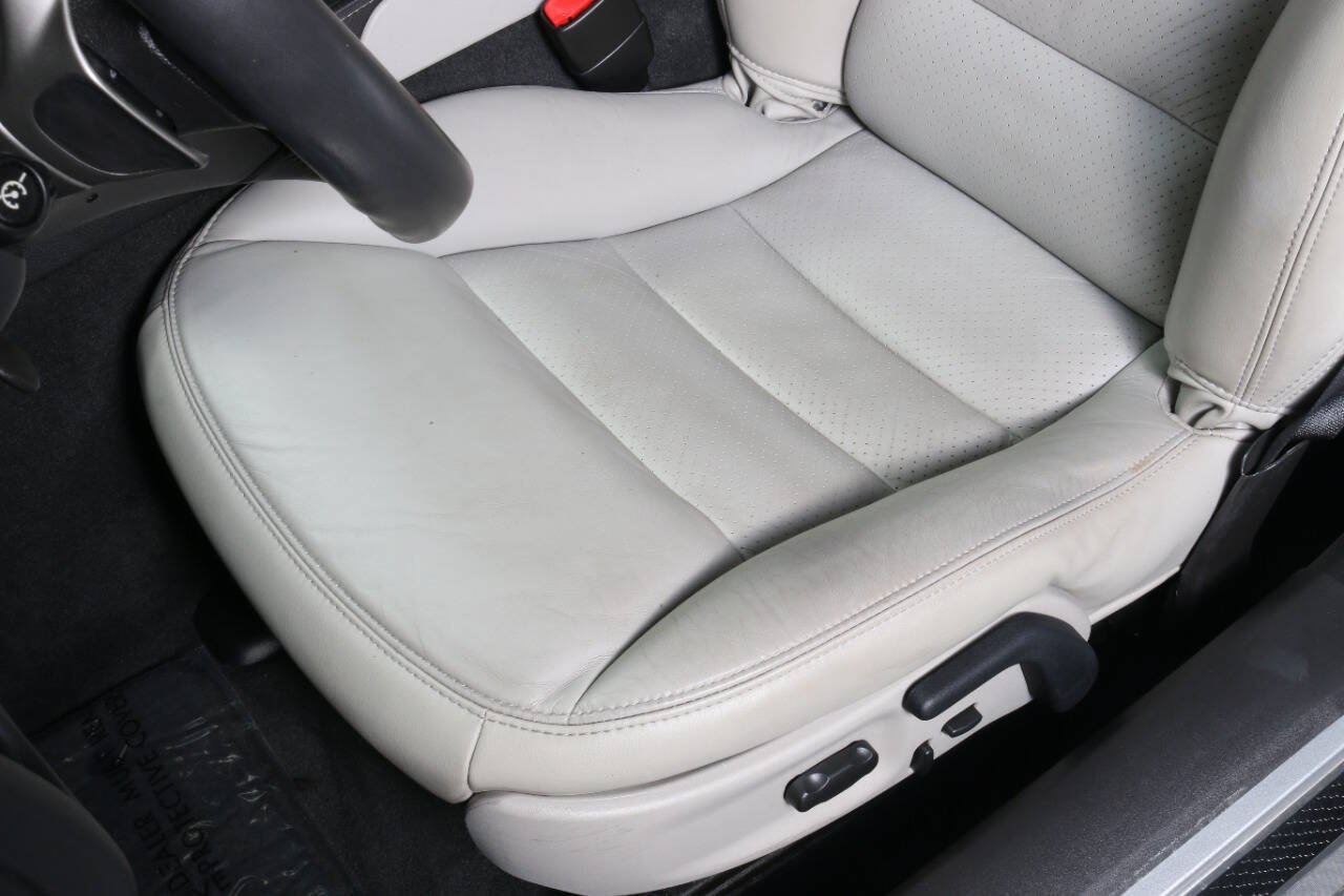 Used 2011 Chevrolet Corvette Grand Sport w/ Preferred Equipment Group RWD image 43