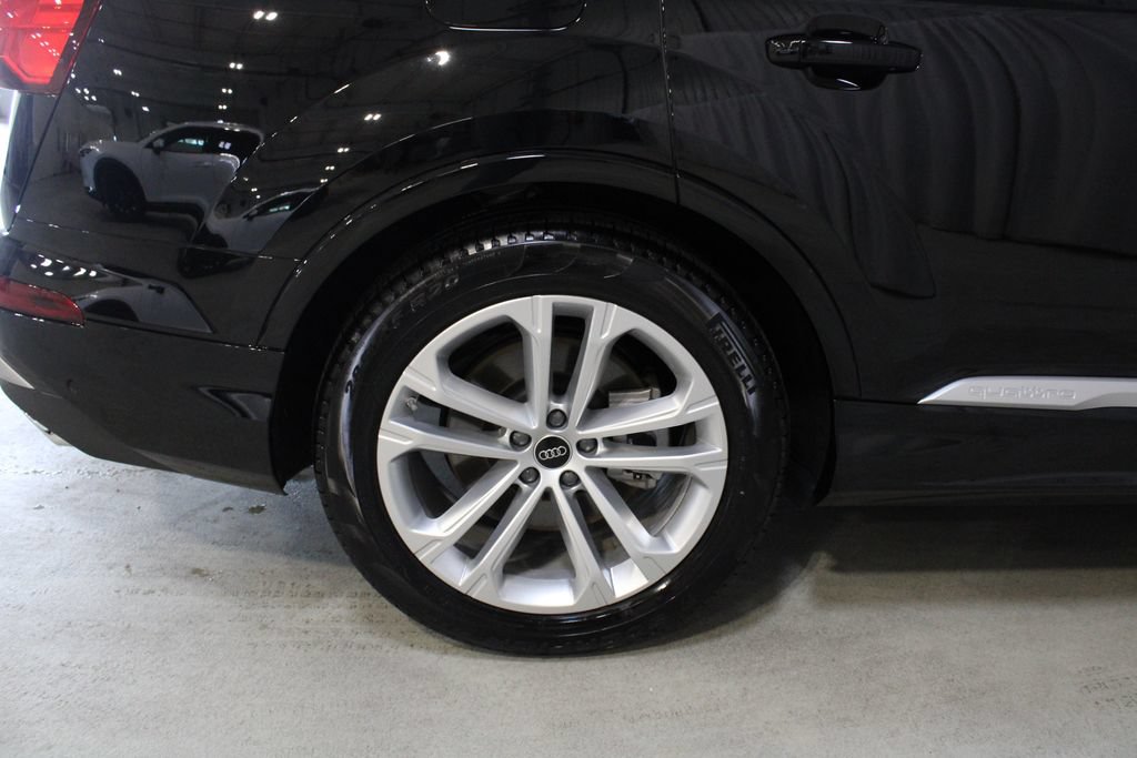 Used 2026 Audi Q7 3.0T Premium Plus w/ Premium Plus Package AWD/4WD image 26