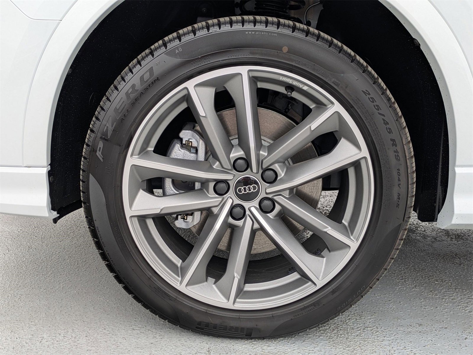 New 2025 Audi Q3 2.0T Premium image 13