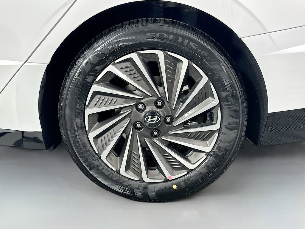 New 2026 Hyundai Sonata Limited image 23