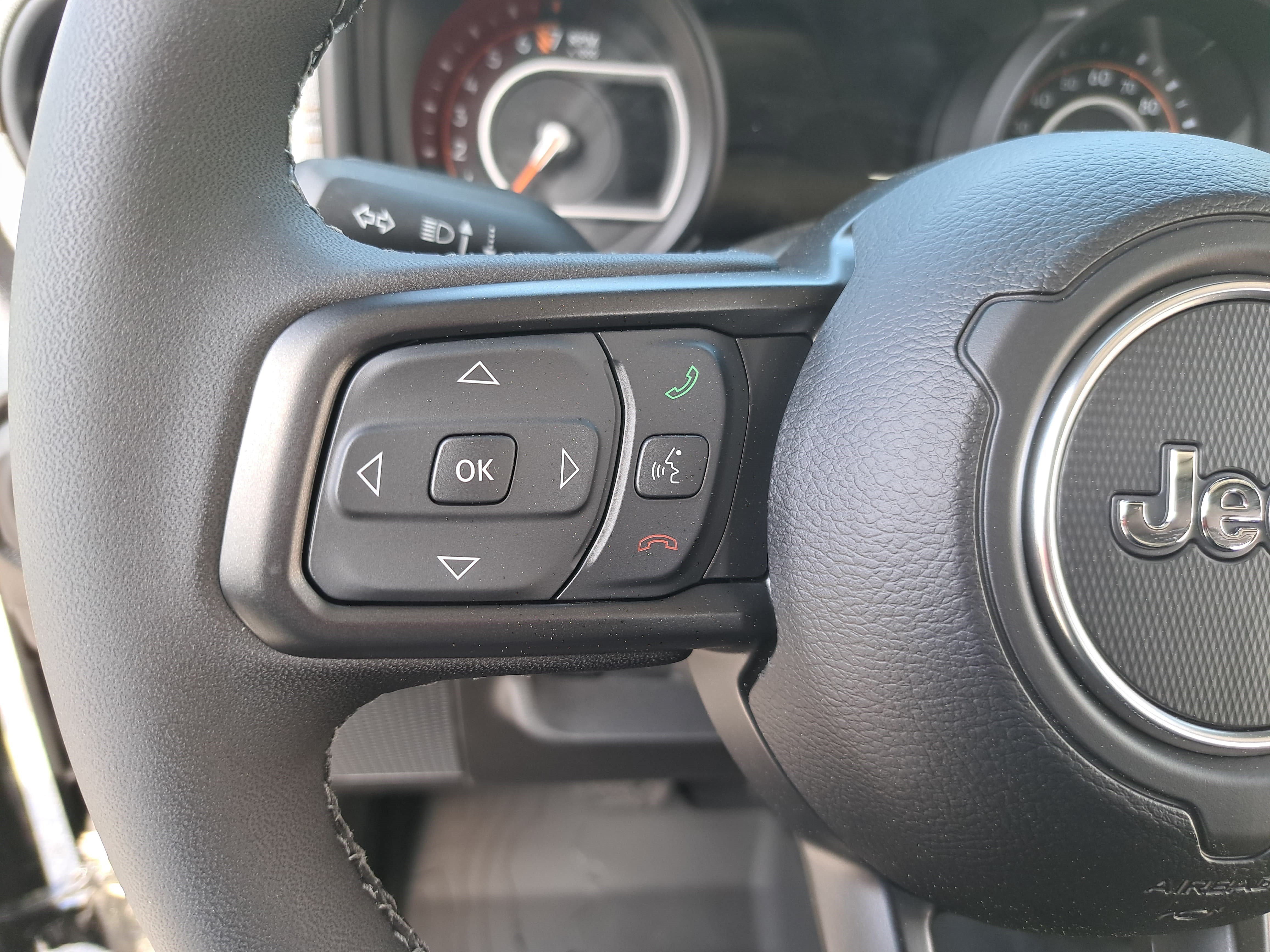 New 2026 Jeep Gladiator Sport AWD/4WD image 16