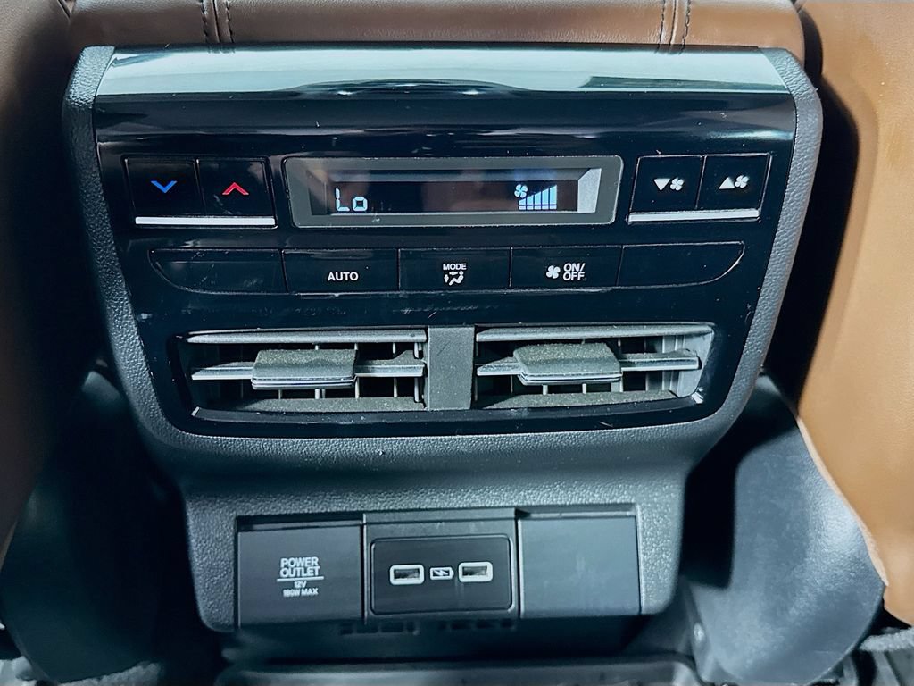 Used 2023 Acura MDX FWD w/ Technology Package image 27