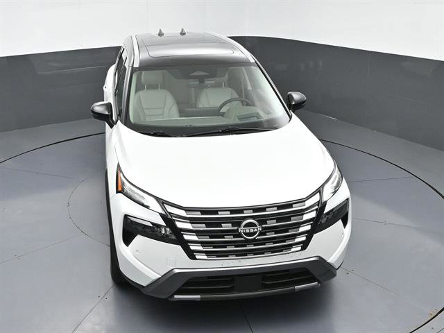 Used 2025 Nissan Rogue SL w/ Tech Package AWD/4WD image 39