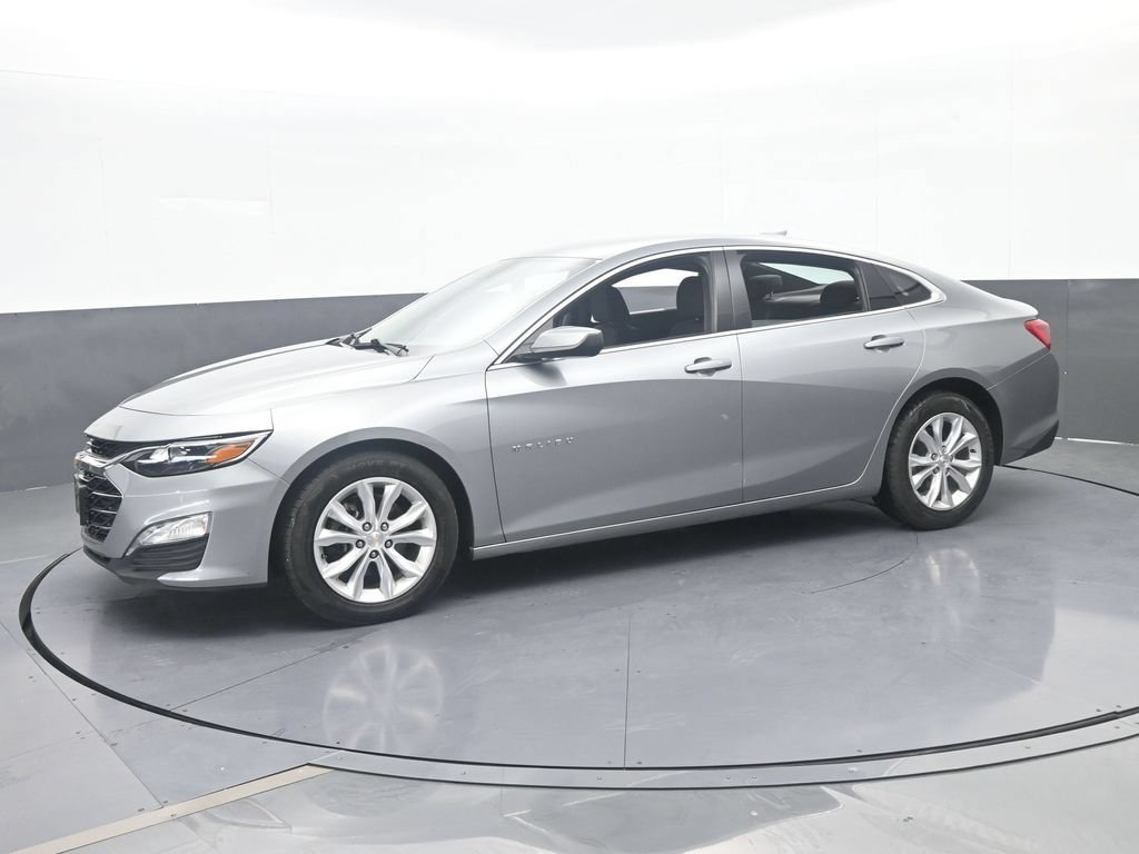 Used 2024 Chevrolet Malibu LT FWD image 2