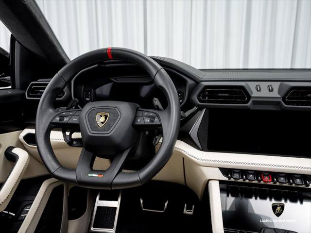 Used 2025 Lamborghini Urus S AWD/4WD image 33