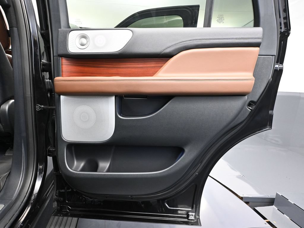 Used 2024 Lincoln Navigator Reserve w/ Equipment Group 201A AWD/4WD image 48