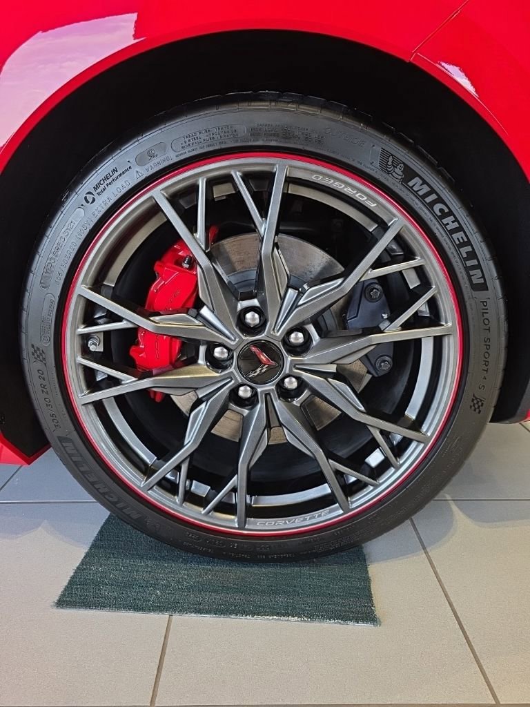 New 2026 Chevrolet Corvette Stingray Preferred Cpe w/ Z51 Performance Package RWD image 4
