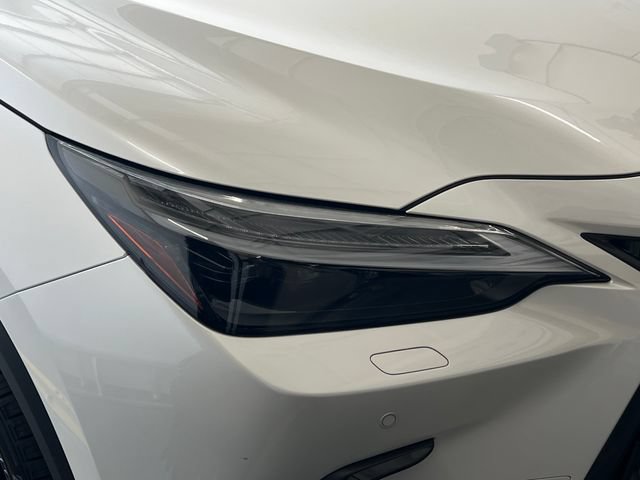 Used 2024 Lexus NX 450h+ AWD w/ Vision Package image 15