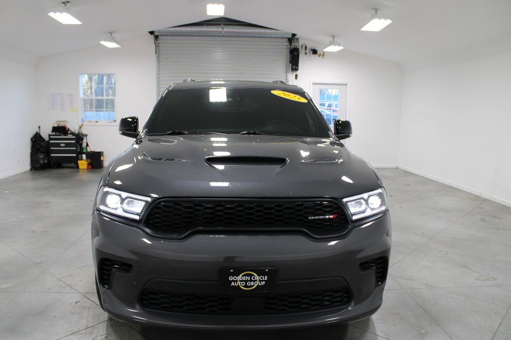 Used 2025 Dodge Durango R/T image 3