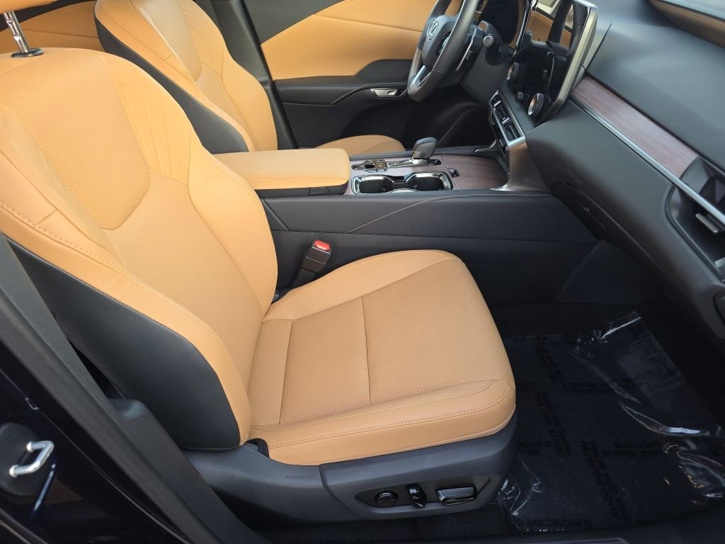 Certified 2025 Lexus RX 350 Premium image 16