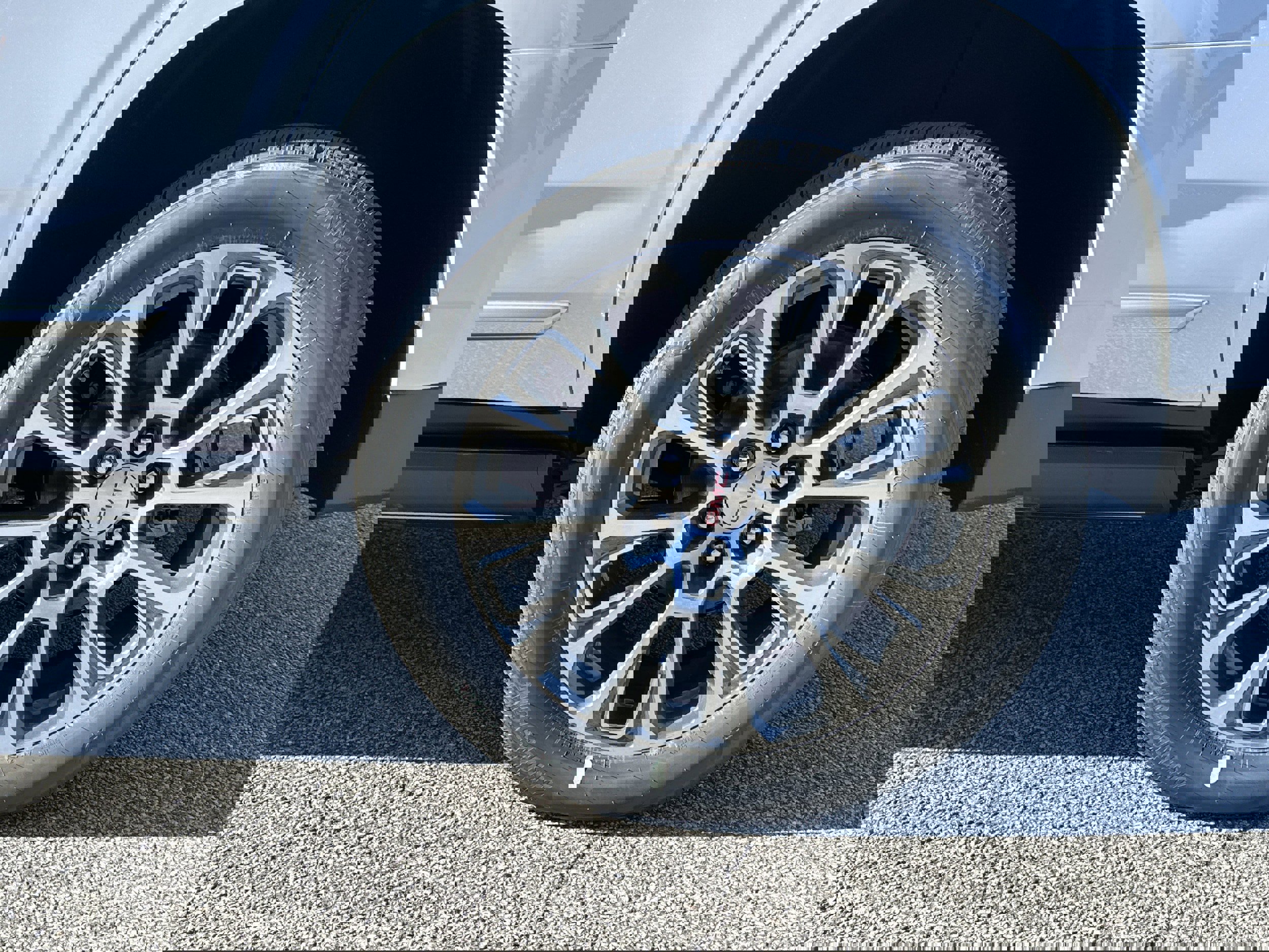 New 2026 GMC Yukon Denali w/ Sun & Power Step Package image 20