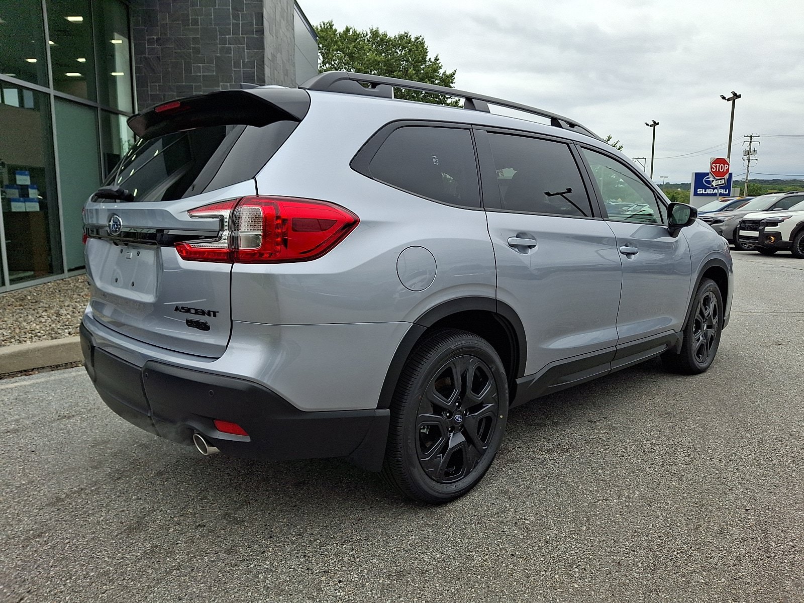 New 2027 Subaru Ascent Onyx Edition AWD/4WD image 4