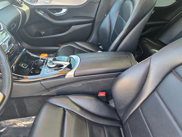 Used 2015 Mercedes-Benz C 300 4MATIC Sedan image 12