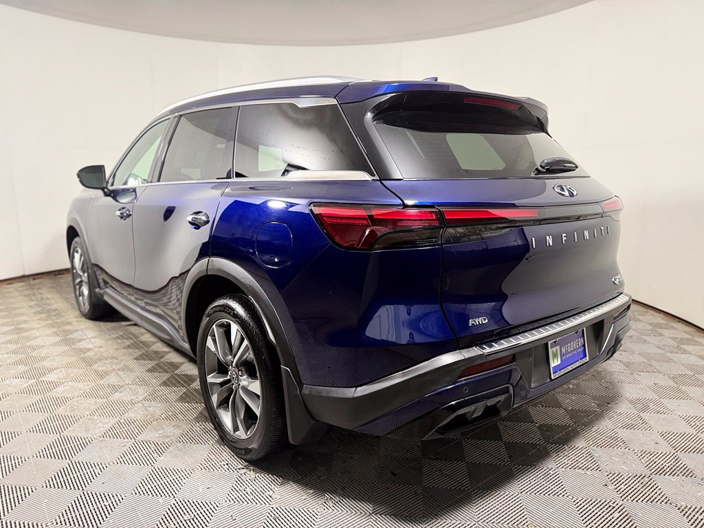 Used 2023 INFINITI QX60 Luxe w/ Performance Audio Package AWD/4WD image 4