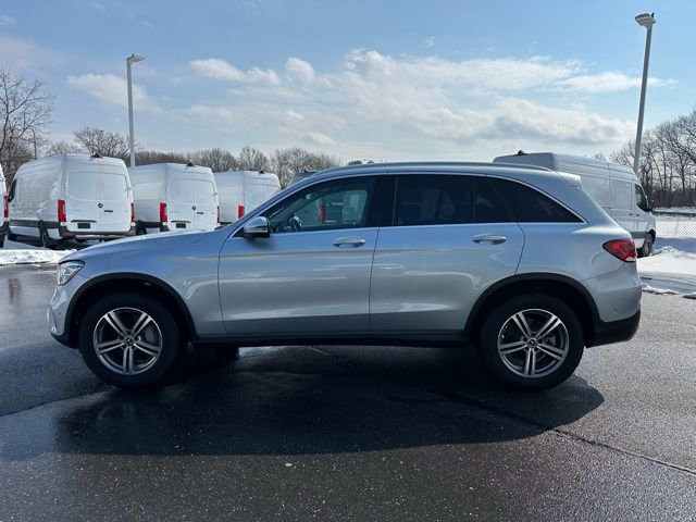 Certified 2022 Mercedes-Benz GLC 300 4MATIC w/ Multimedia Package Lite image 4