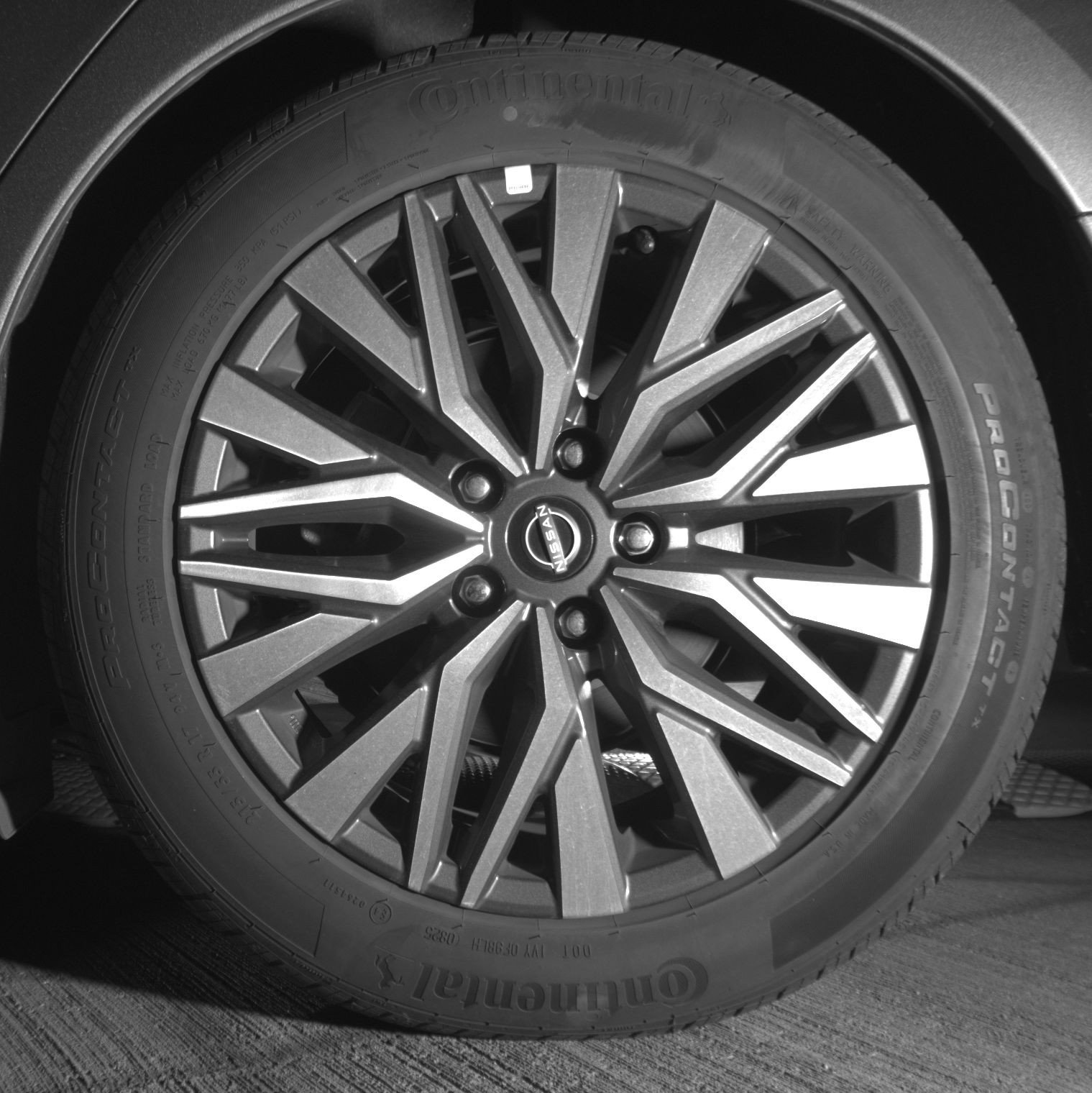 Used 2025 Nissan Altima 2.5 SV image 14