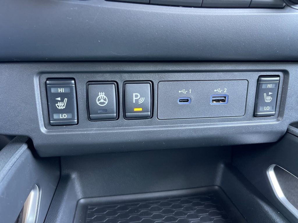 New 2026 Nissan Frontier SV w/ SV Convenience Package AWD/4WD image 11