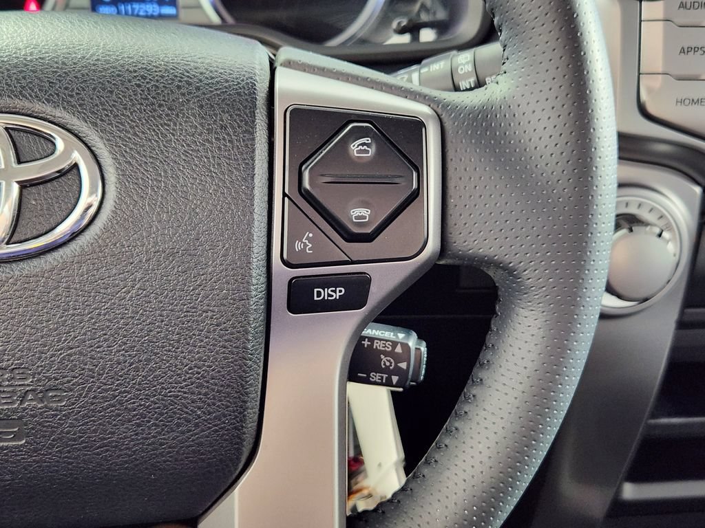 Used 2018 Toyota 4Runner SR5 Premium AWD/4WD image 19