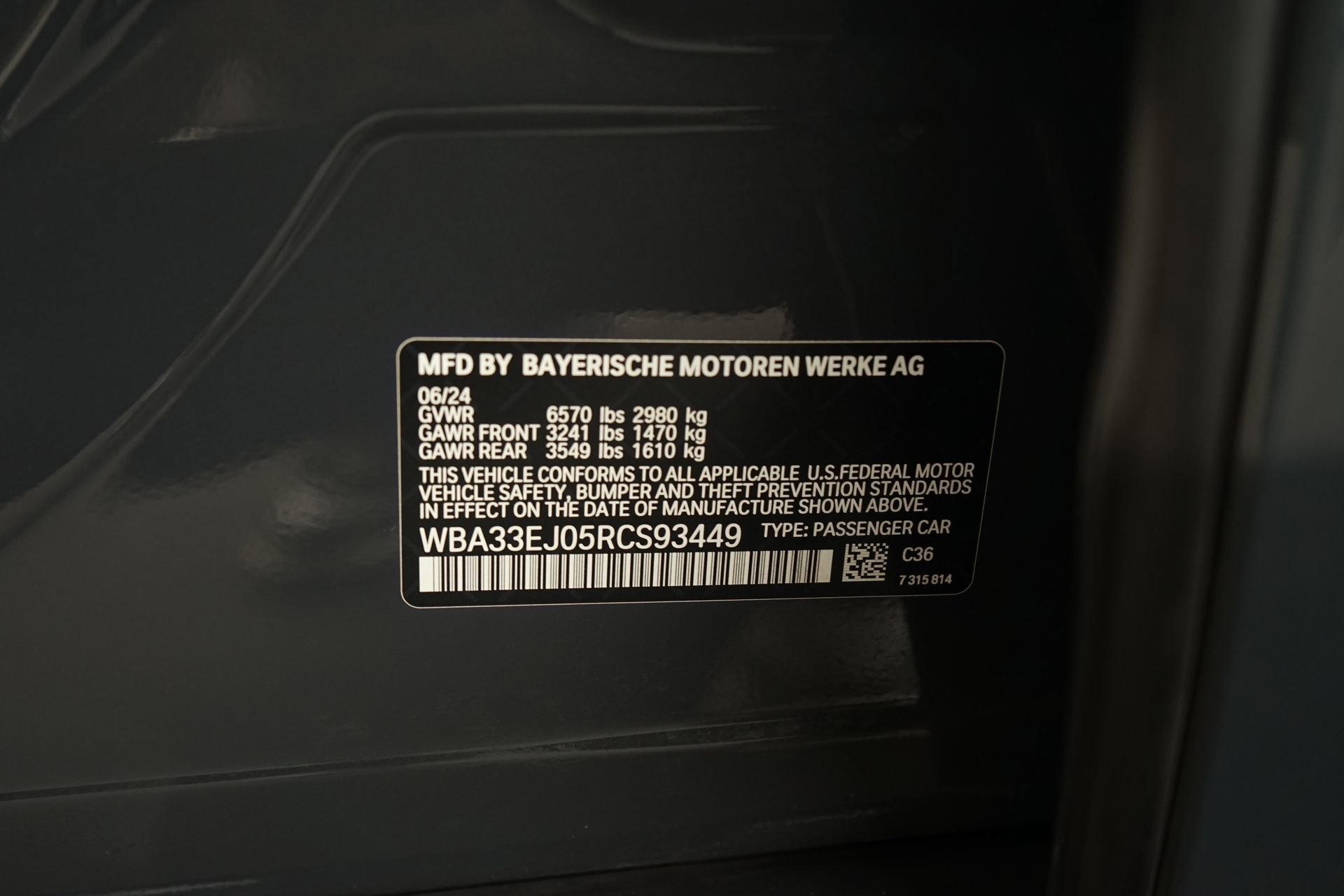 Used 2024 BMW 760i xDrive w/ Executive Package image 35