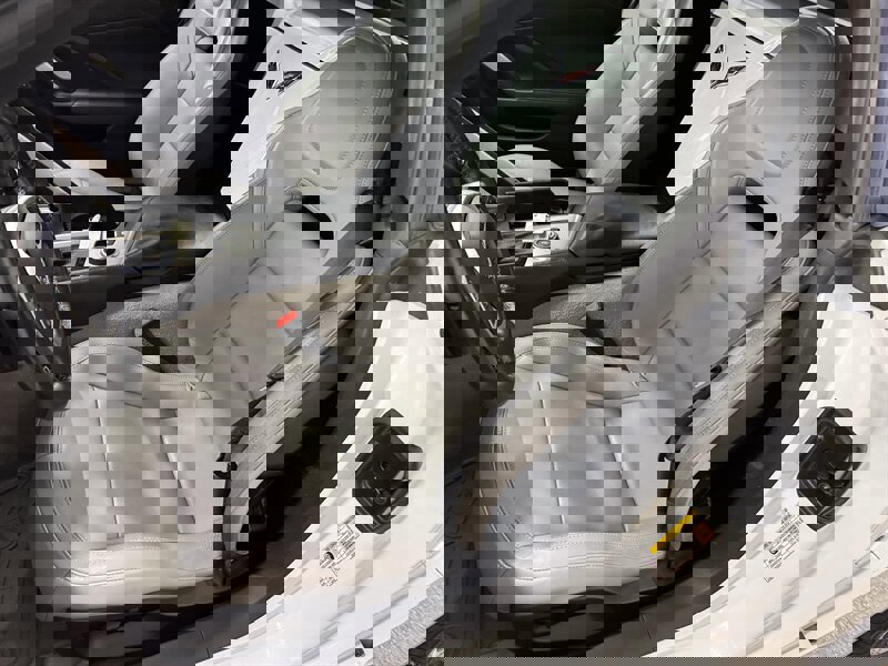 Used 2014 Chevrolet Corvette Stingray Convertible image 18