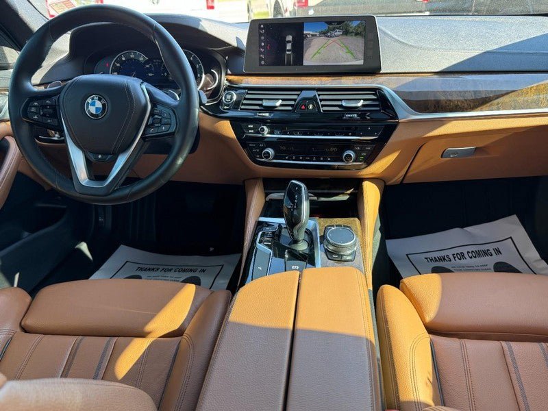 Used 2018 BMW 530i xDrive AWD/4WD image 13
