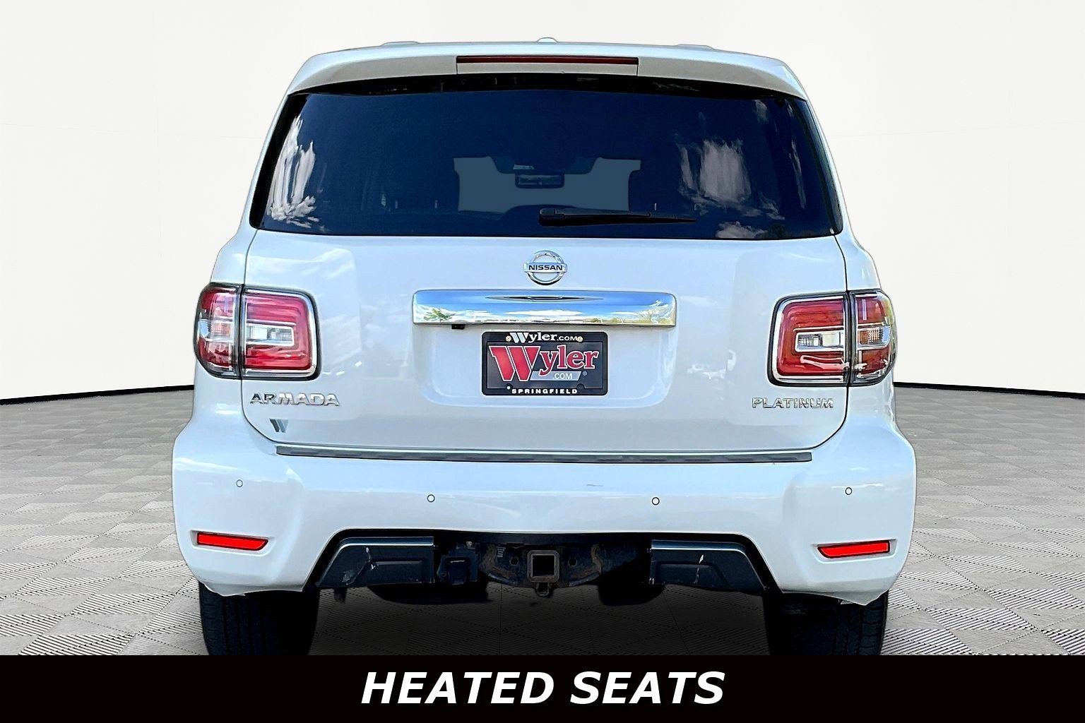 Used 2020 Nissan Armada Platinum w/ Captain's Chairs Package AWD/4WD image 5