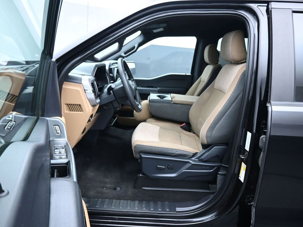 Used 2023 Ford F150 XLT image 11