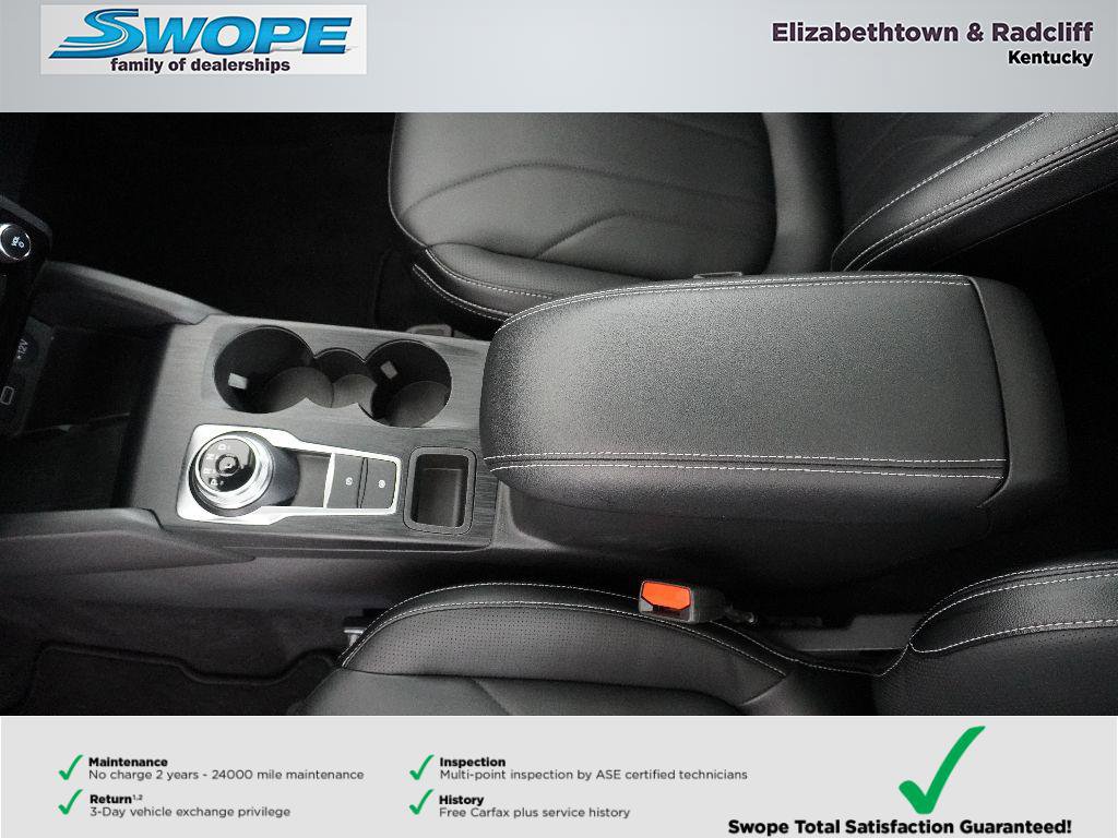 Used 2025 Ford Escape PHEV w/ PHEV Premium Package image 31