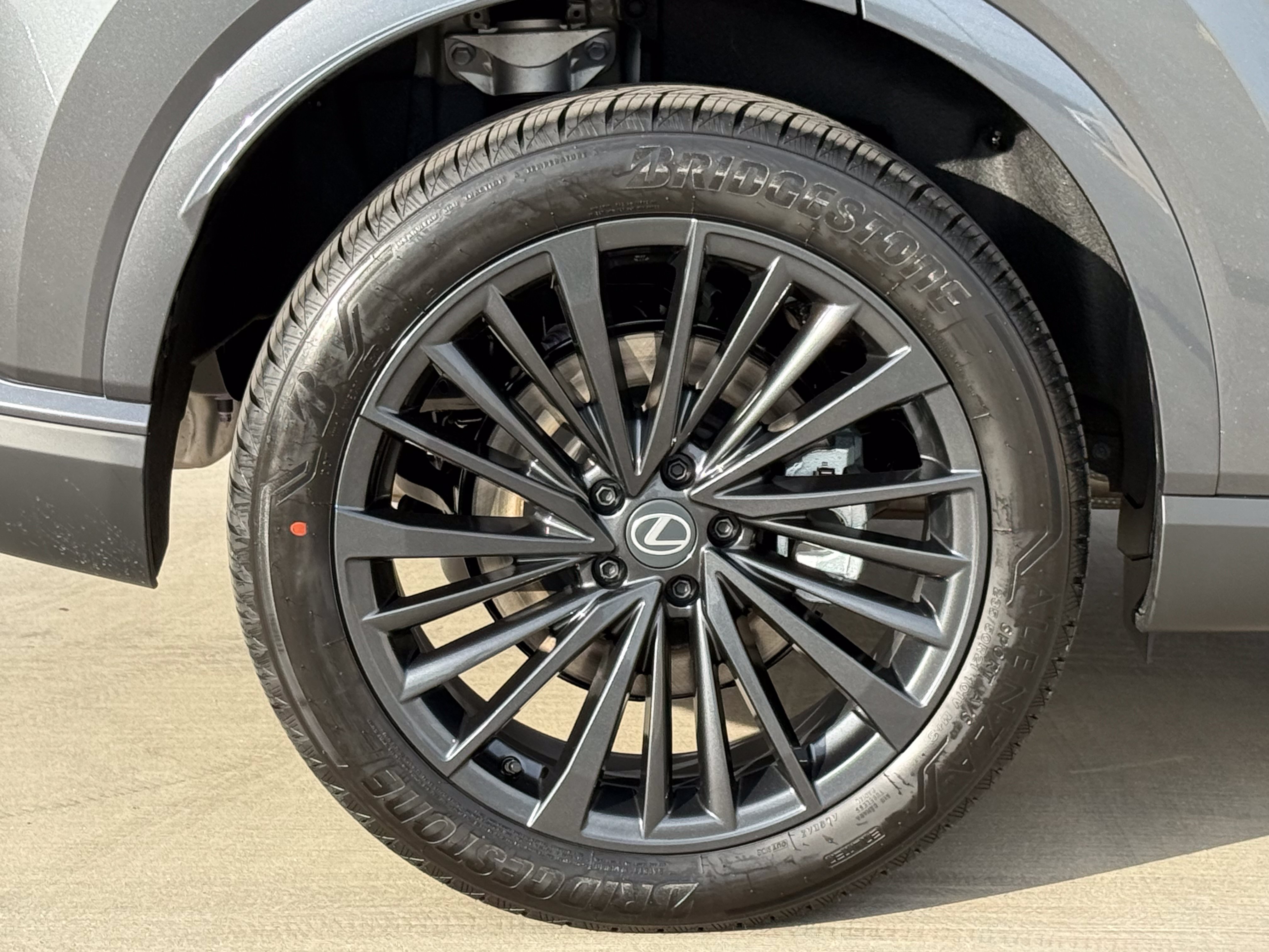 New 2026 Lexus RX 350 FWD image 15