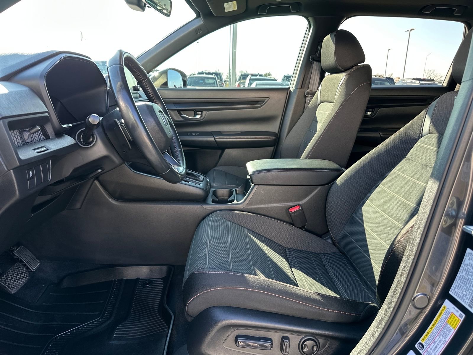 Used 2023 Honda CR-V Sport image 9