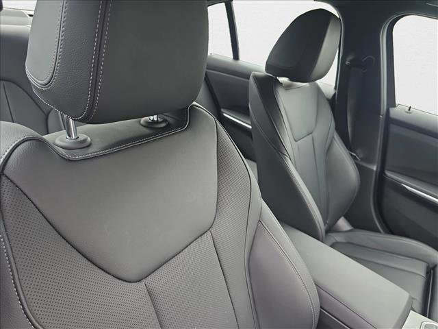 Used 2024 BMW 330e w/ Convenience Package image 21