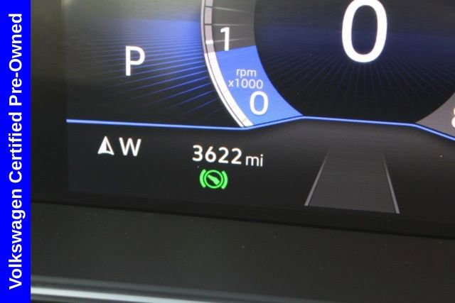 Used 2025 Volkswagen Jetta Sport image 29