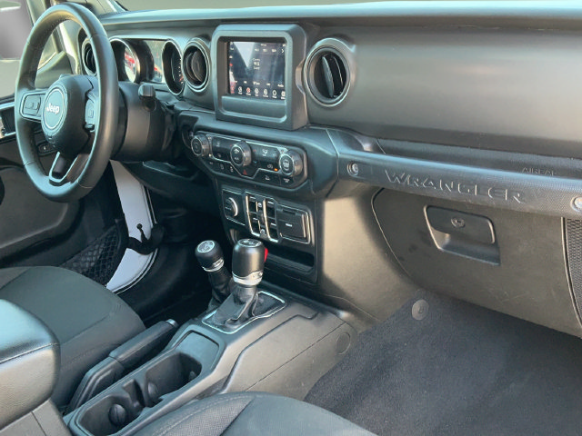 Used 2023 Jeep Wrangler Unlimited Sport AWD/4WD image 17
