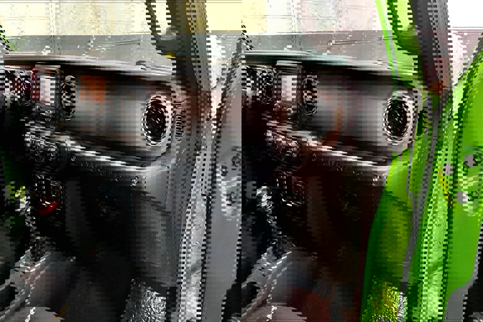 Used 2018 Jeep Wrangler Unlimited Sport image 18