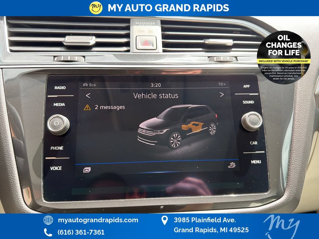 Used 2022 Volkswagen Tiguan SE AWD/4WD image 21