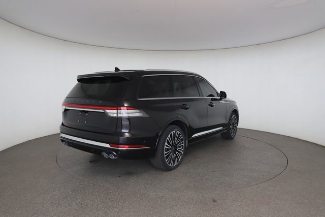 Used 2023 Lincoln Aviator Black Label AWD/4WD image 18