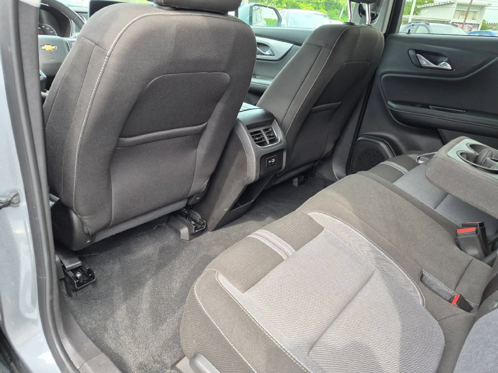 Used 2025 Chevrolet Blazer LT FWD image 24