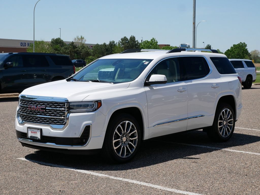 Used 2023 GMC Acadia Denali AWD/4WD image 5