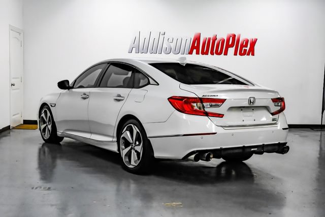 Used 2019 Honda Accord Touring image 16