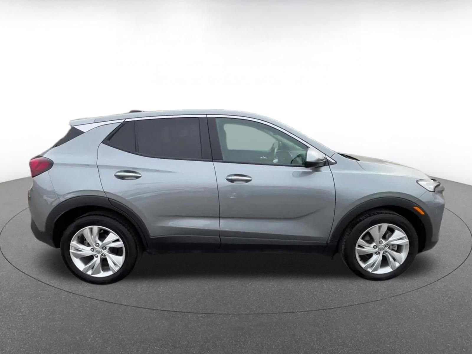 Used 2025 Buick Encore GX Preferred image 21