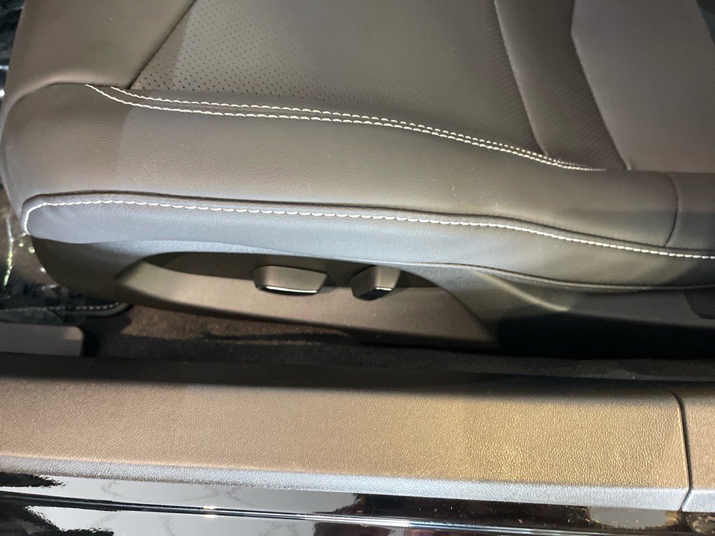 New 2025 Chevrolet Corvette E-Ray image 8