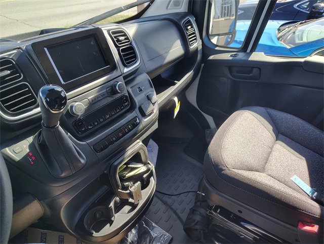 New 2026 RAM ProMaster 2500 w/ Quick Order Package 22G SLT image 25