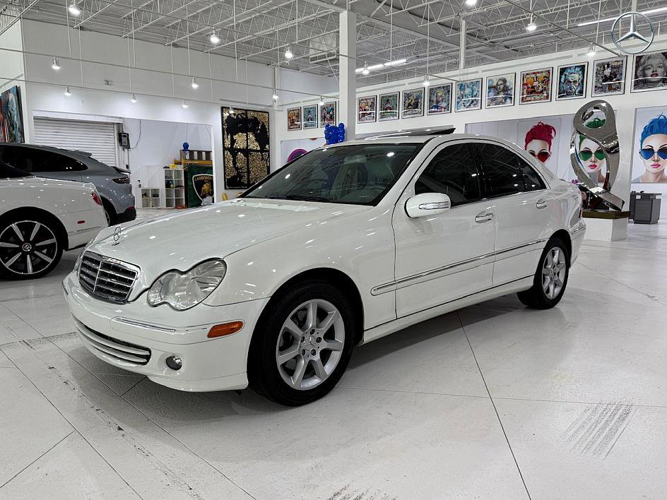Used 2007 Mercedes-Benz C 280 4MATIC Sedan w/ Sunroof Pkg